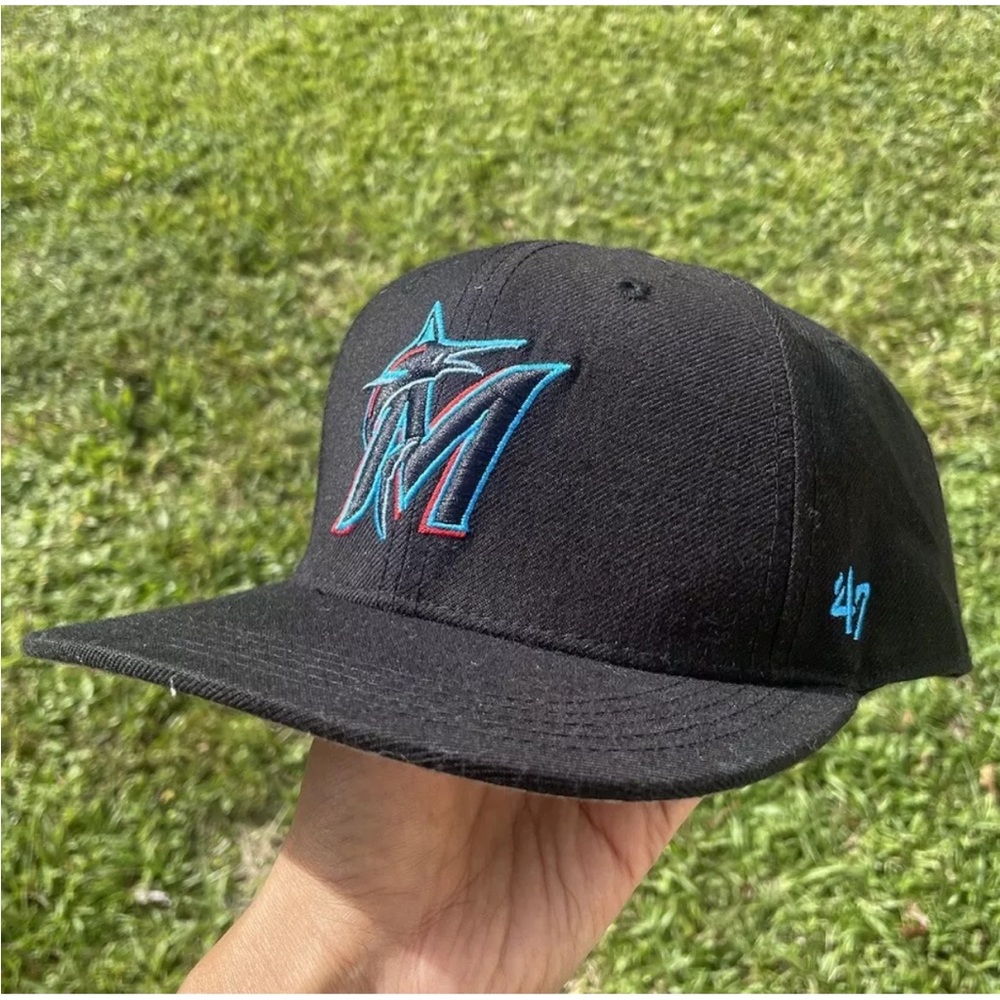 New Era Miami Marlins Black YOUTH Adjustable Baseball Hat NWT Genuine Merch